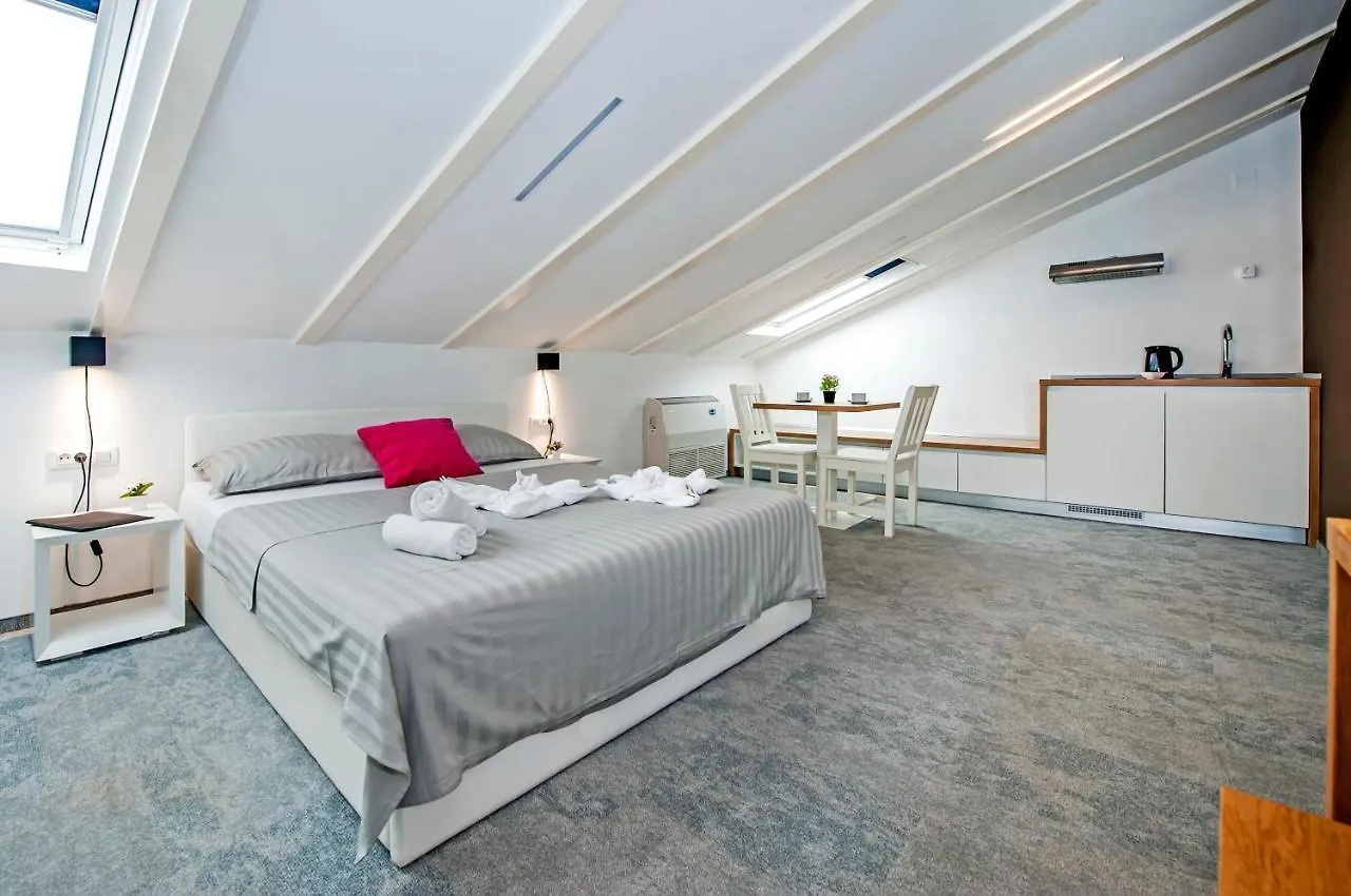 Villa Castrum Rovinj 4*,  Croatia